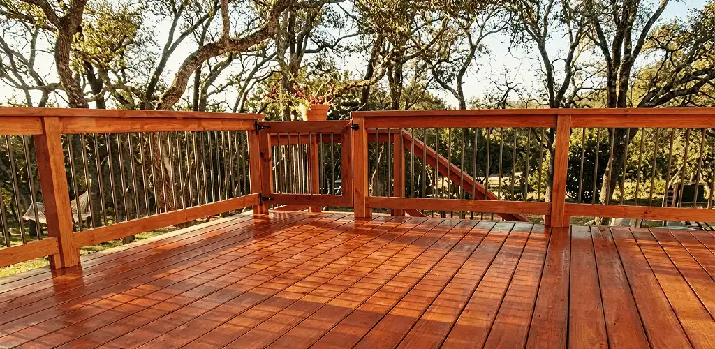 Deck sealing results with a freshly sealed wood deck in Los Angeles, CA
